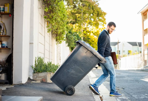 Yard Cleanup Services in Tokeneke, CT